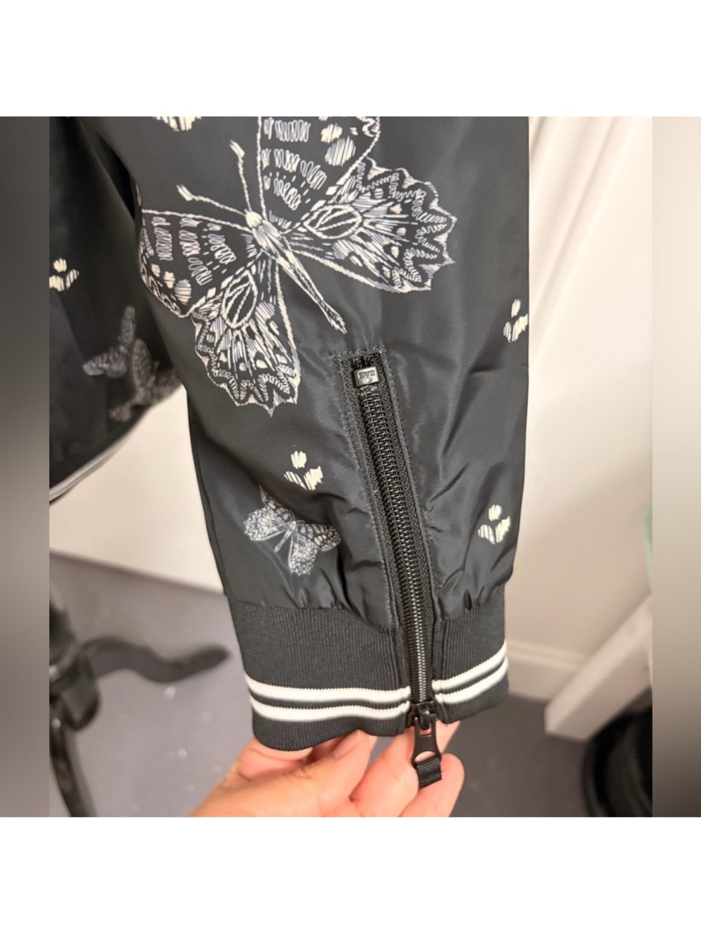 🎉 SALE 🎉 Johnny Was Bee Active Butterfly Bomber Jacket NWOT Large - Picture 8 of 9